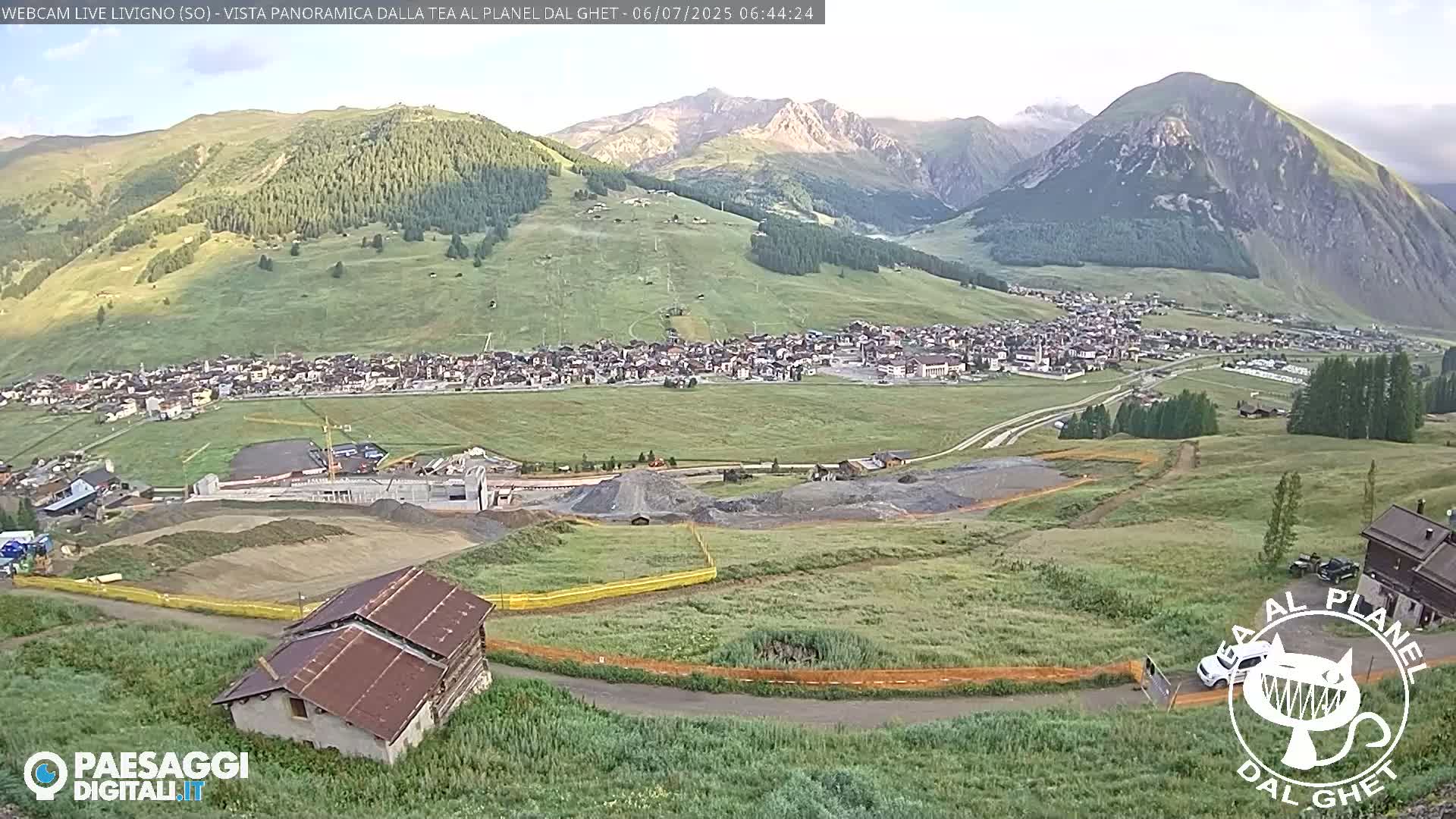 Livigno Ski City Panaromic Live Cam - Sondrio, Lombardy, Italy