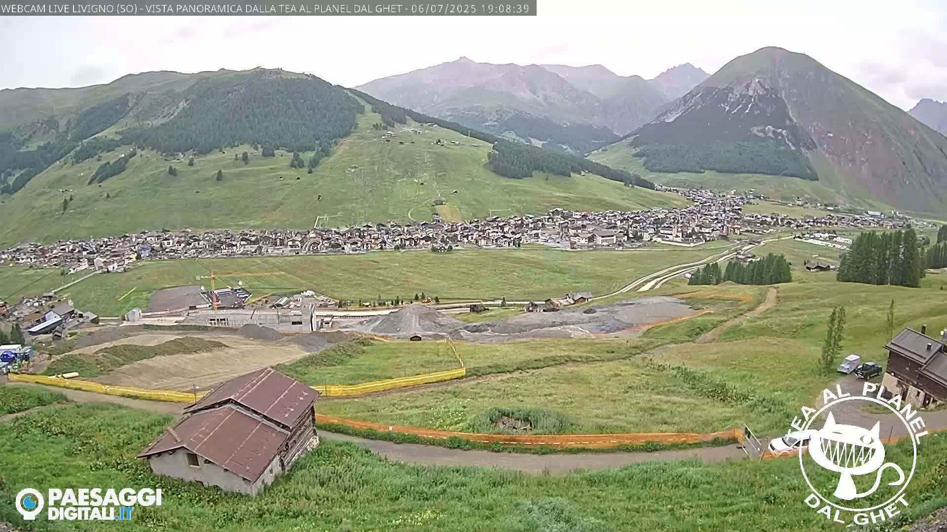 Livigno Ski City Panaromic Live Cam - Sondrio, Lombardy, Italy