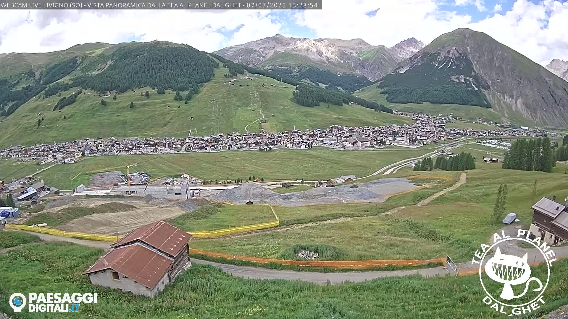 Livigno Ski City Panaromic Live Cam - Sondrio, Lombardy, Italy
