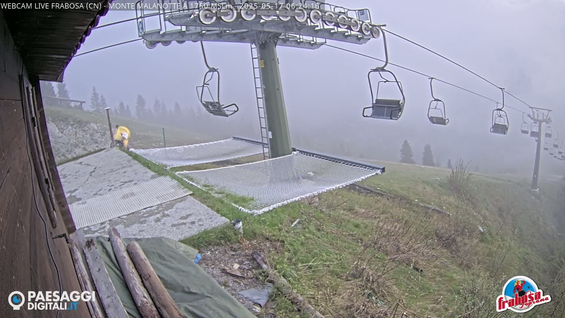 Moro Mount Frabosa Malanotte Ski School & Ski Slope Live Cam - Cuneo, Piedmont, Italy