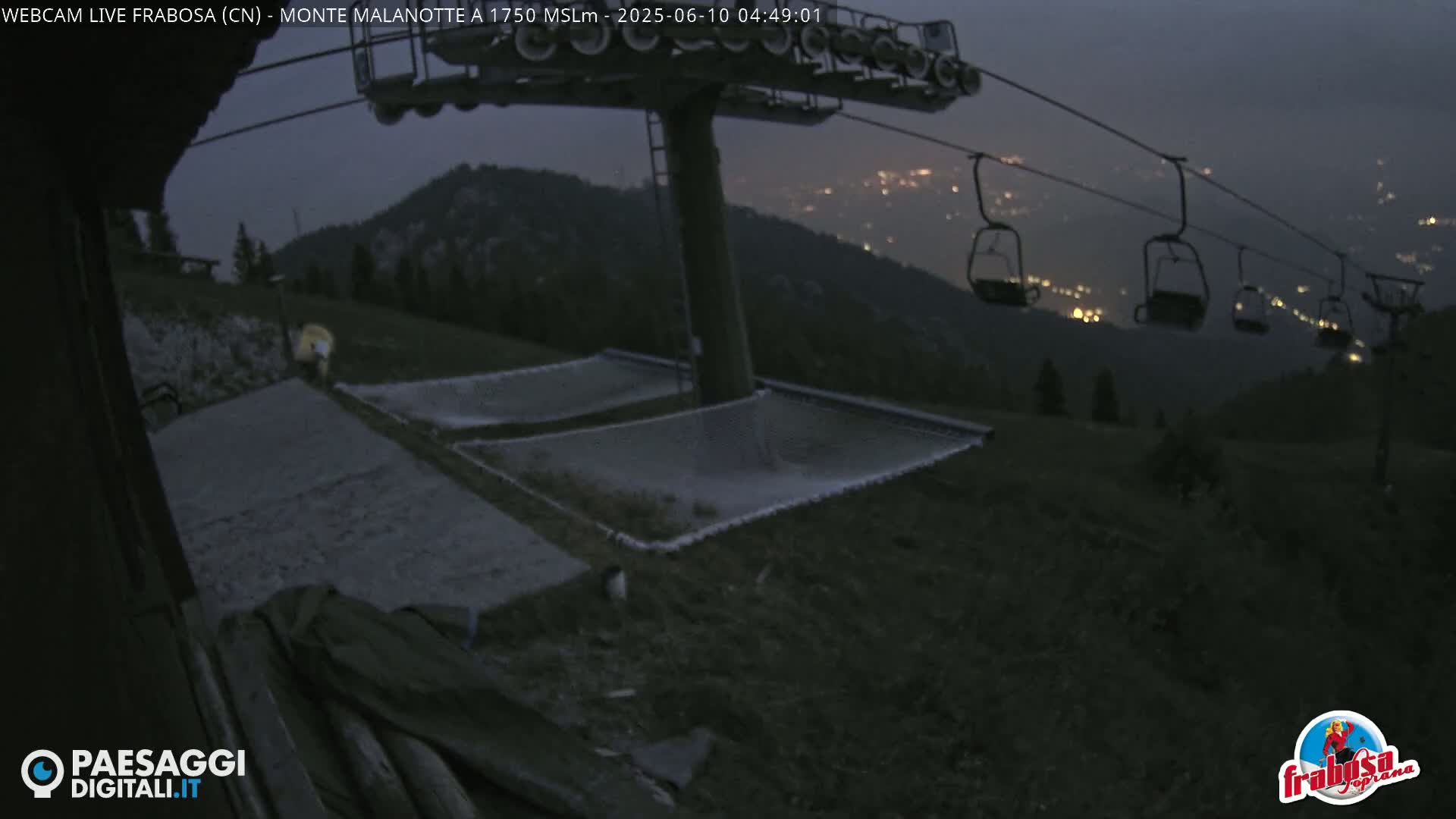Moro Mount Frabosa Malanotte Ski School & Ski Slope Live Cam - Cuneo, Piedmont, Italy
