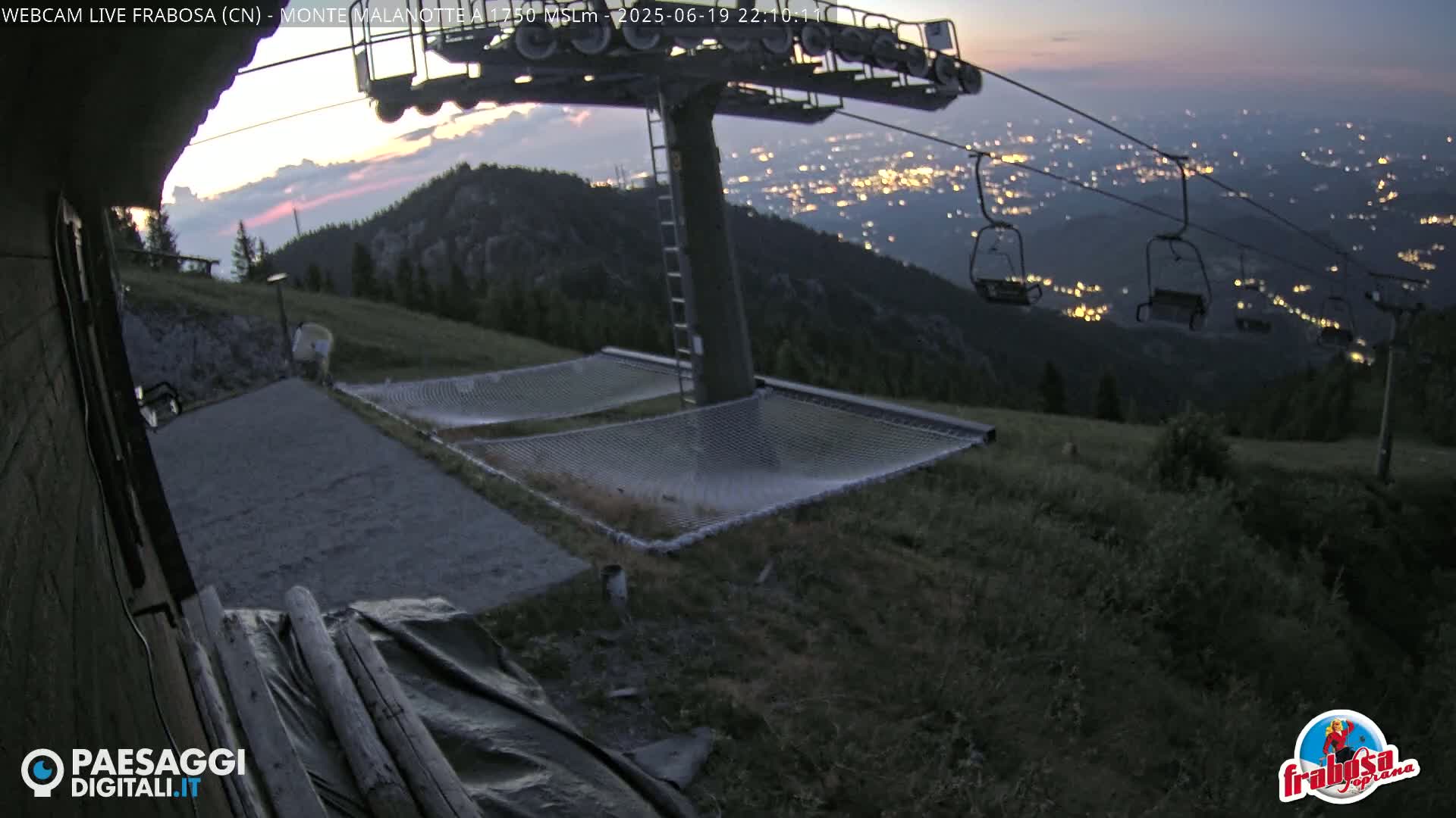 Monte Moro Mount Frabosa, Prato Nevoso Malanotte Take off Ramp & Ski Slope Live Cam - Cuneo, Piedmont, Italy