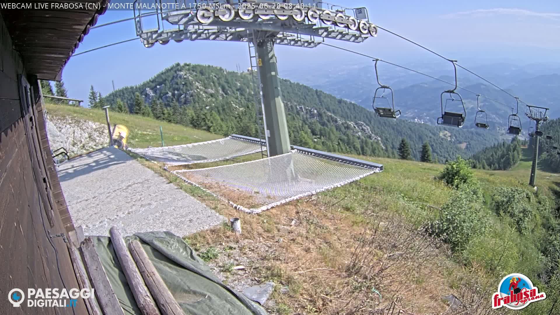 Monte Moro Mount Frabosa, Prato Nevoso Malanotte Take off Ramp & Ski Slope Live Cam - Cuneo, Piedmont, Italy