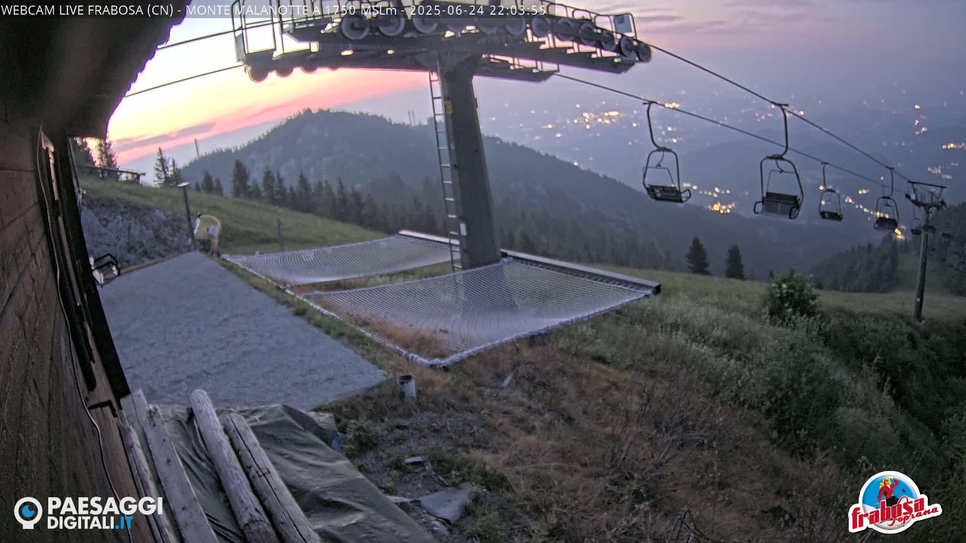Monte Moro Mount Frabosa, Prato Nevoso Malanotte Take off Ramp & Ski Slope Live Cam - Cuneo, Piedmont, Italy