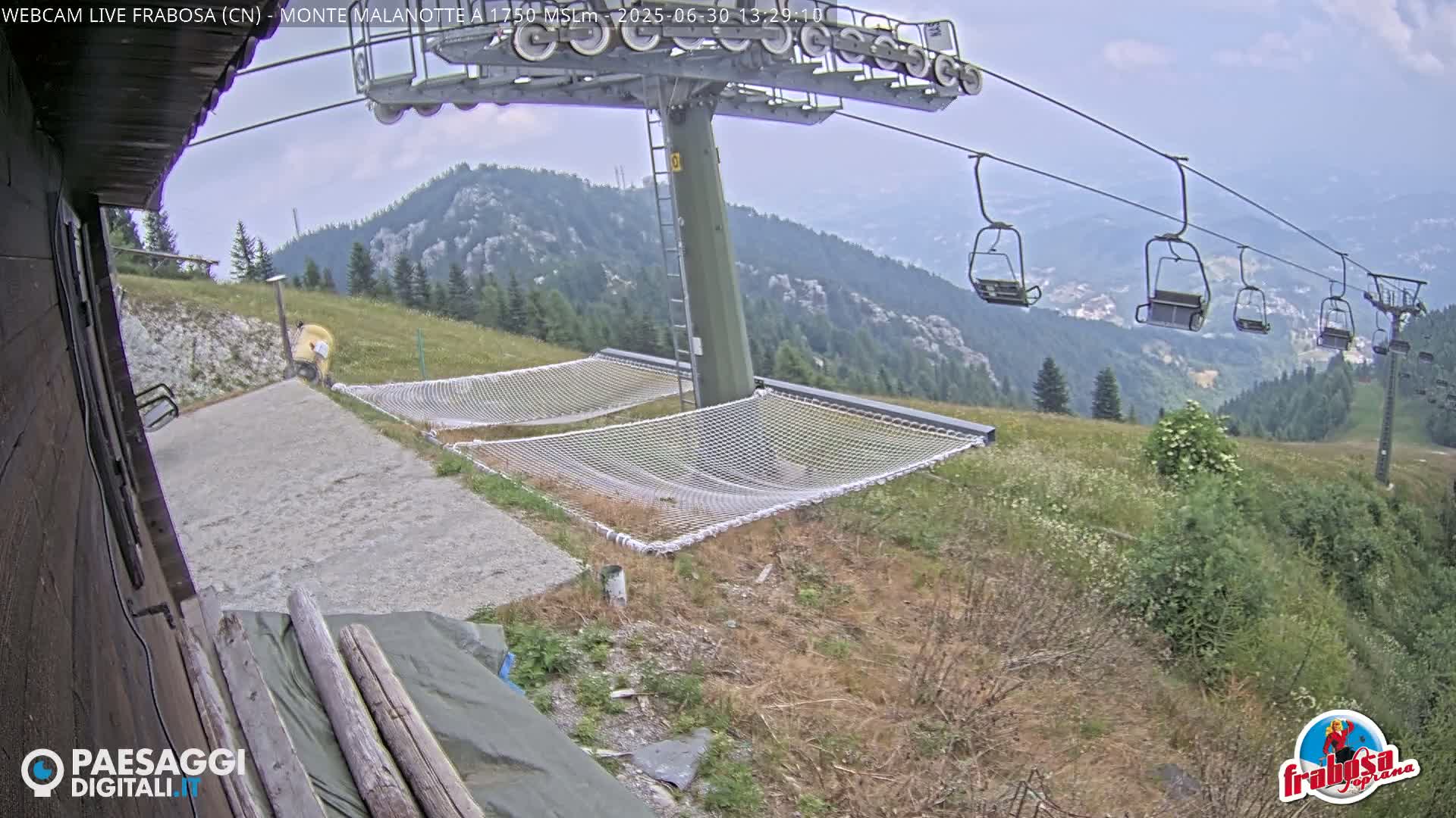 Monte Moro Mount Frabosa, Prato Nevoso Malanotte Take off Ramp & Ski Slope Live Cam - Cuneo, Piedmont, Italy