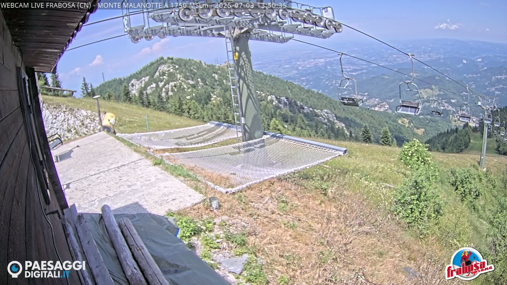 Monte Moro Mount Frabosa, Prato Nevoso Malanotte Take off Ramp & Ski Slope Live Cam - Cuneo, Piedmont, Italy