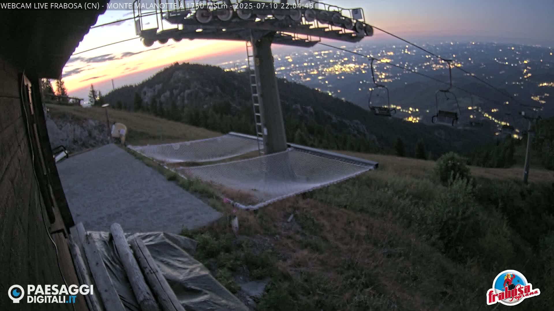 Monte Moro Mount Frabosa, Prato Nevoso Malanotte Take off Ramp & Ski Slope Live Cam - Cuneo, Piedmont, Italy