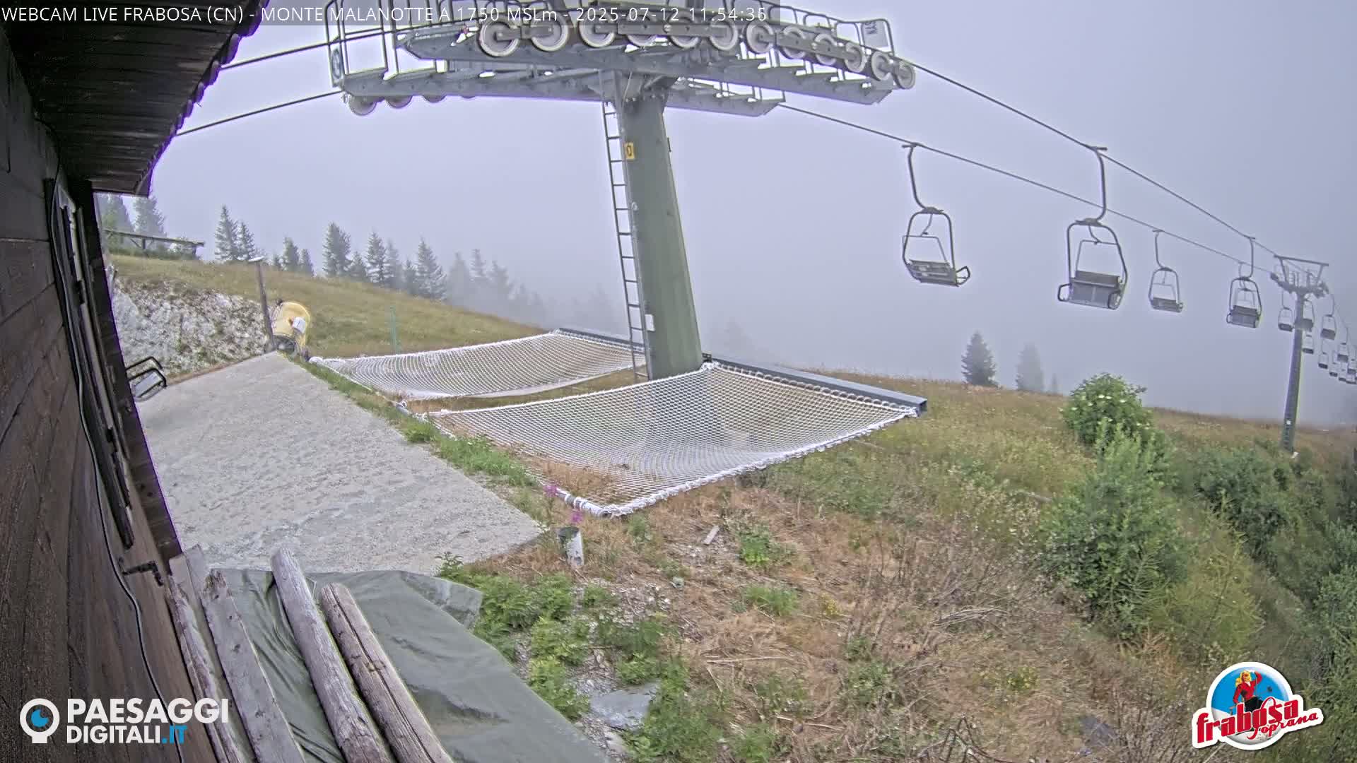 Monte Moro Mount Frabosa, Prato Nevoso Malanotte Take off Ramp & Ski Slope Live Cam - Cuneo, Piedmont, Italy