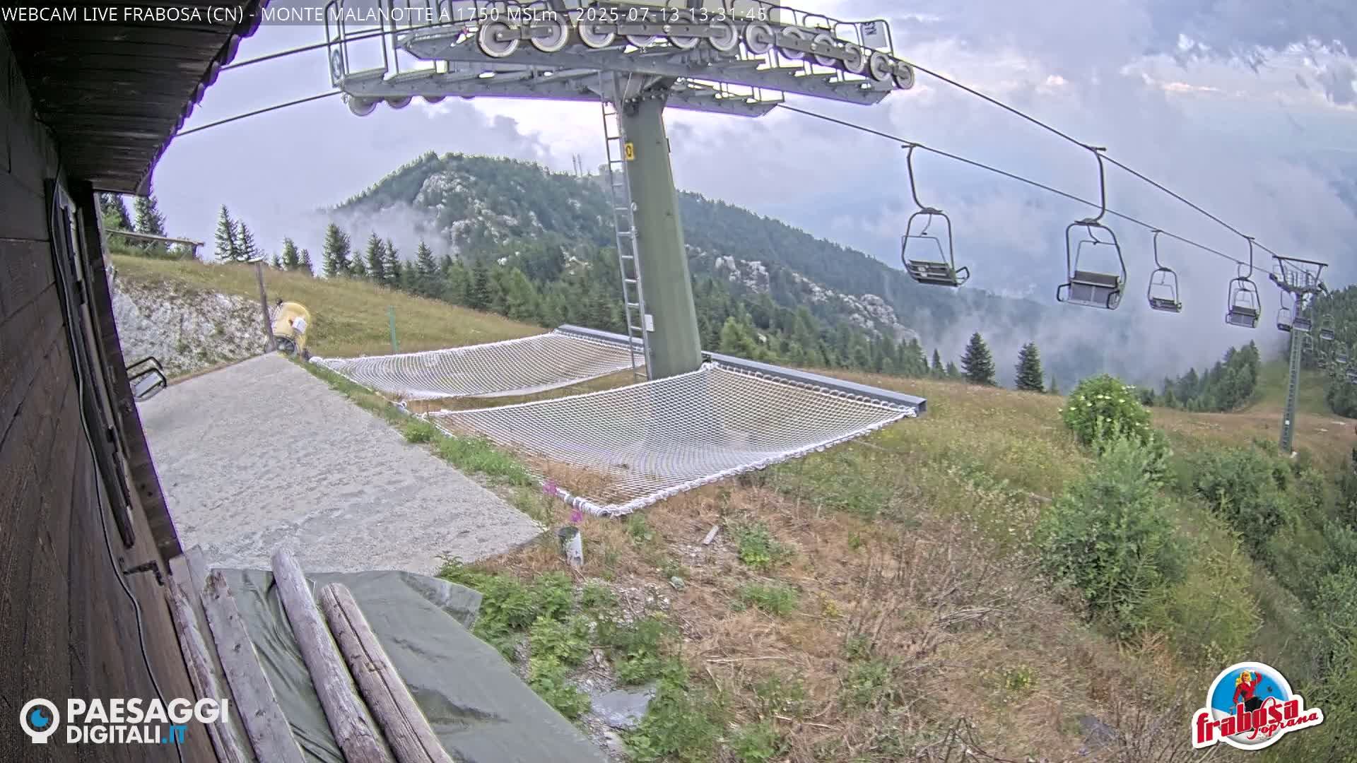 Monte Moro Mount Frabosa, Prato Nevoso Malanotte Take off Ramp & Ski Slope Live Cam - Cuneo, Piedmont, Italy
