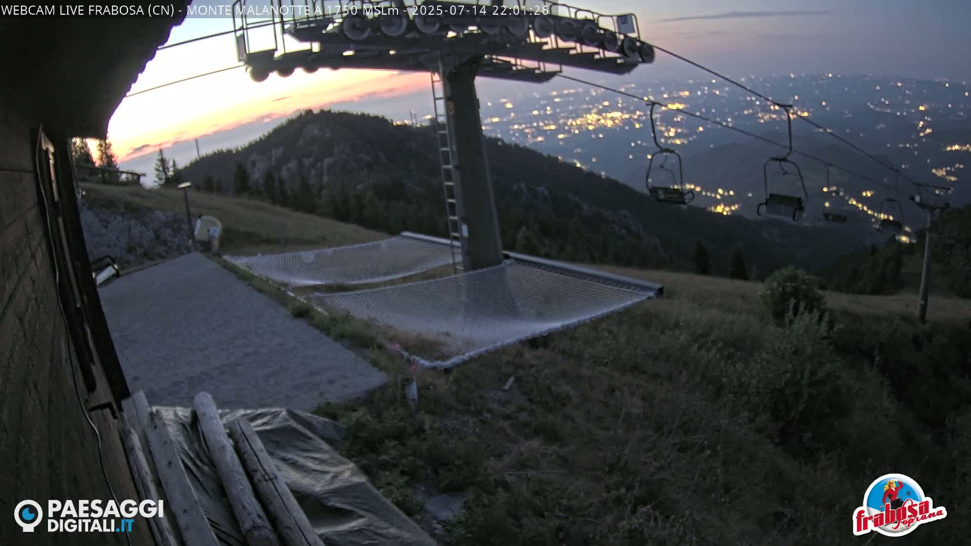 Monte Moro Mount Frabosa, Prato Nevoso Malanotte Take off Ramp & Ski Slope Live Cam - Cuneo, Piedmont, Italy