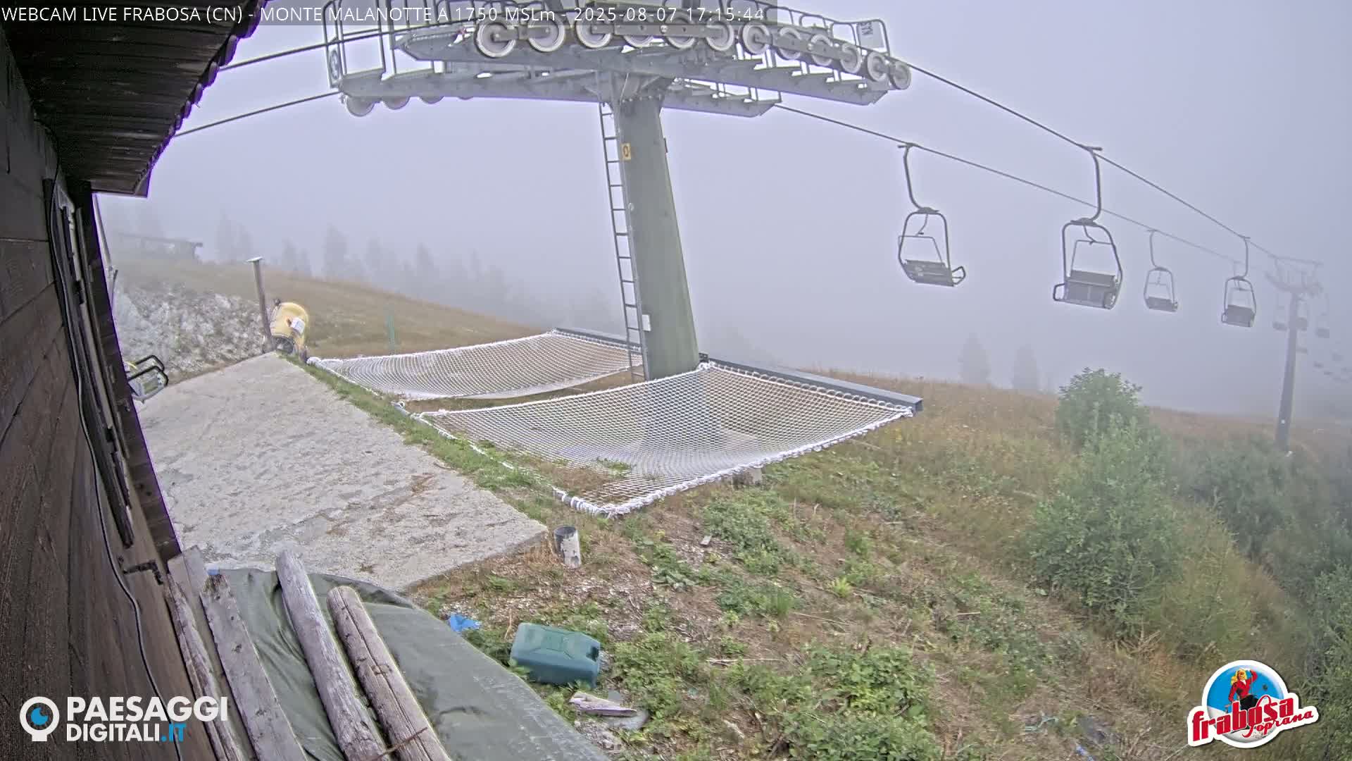Monte Moro Mount Frabosa, Prato Nevoso Malanotte Take off Ramp & Ski Slope Live Cam - Cuneo, Piedmont, Italy
