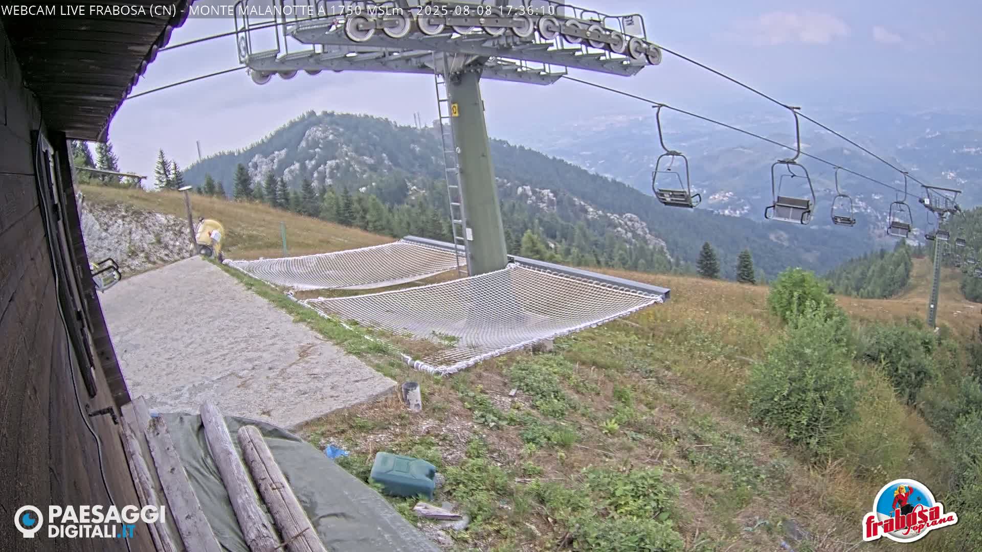 Monte Moro Mount Frabosa, Prato Nevoso Malanotte Take off Ramp & Ski Slope Live Cam - Cuneo, Piedmont, Italy