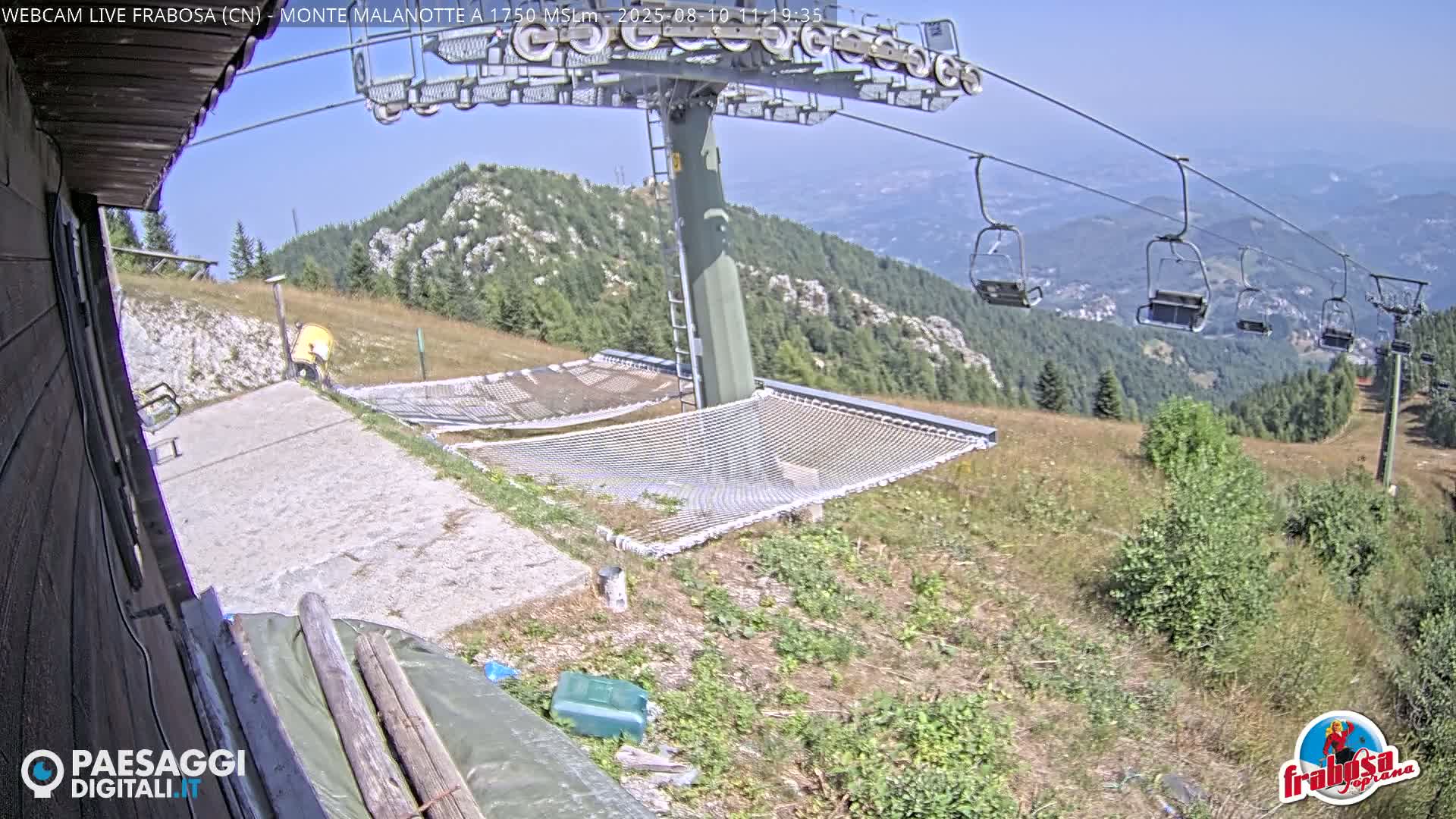 Monte Moro Mount Frabosa, Prato Nevoso Malanotte Take off Ramp & Ski Slope Live Cam - Cuneo, Piedmont, Italy
