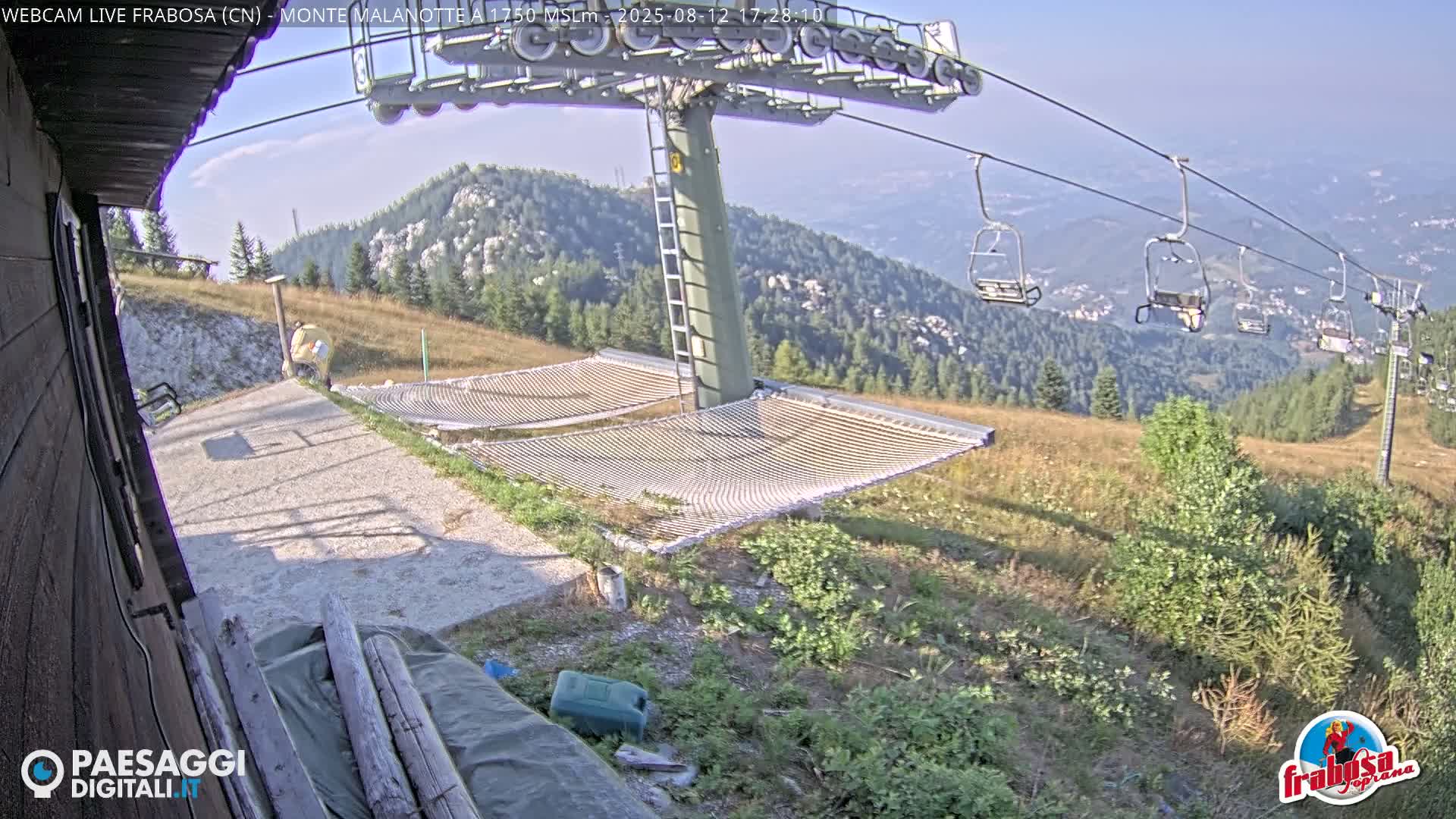 Monte Moro Mount Frabosa, Prato Nevoso Malanotte Take off Ramp & Ski Slope Live Cam - Cuneo, Piedmont, Italy