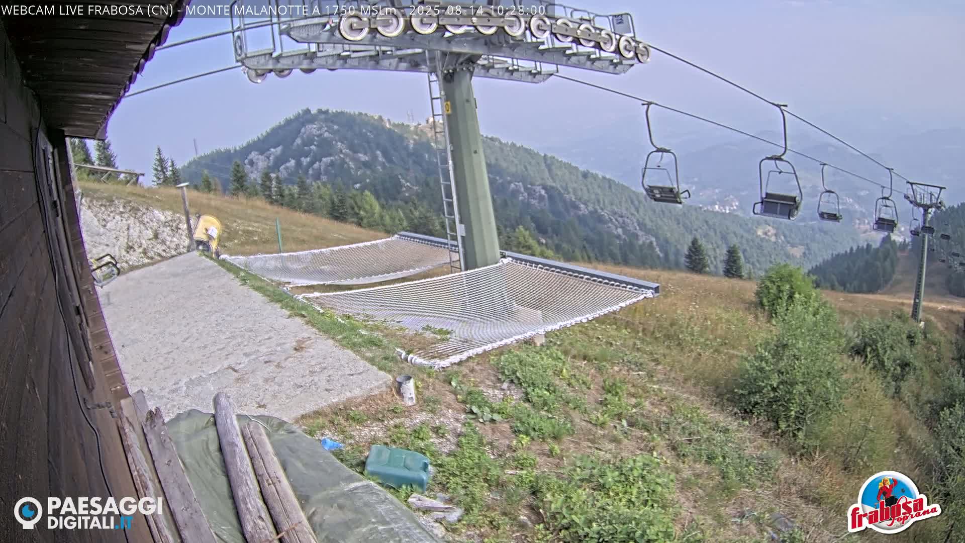 Monte Moro Mount Frabosa, Prato Nevoso Malanotte Take off Ramp & Ski Slope Live Cam - Cuneo, Piedmont, Italy