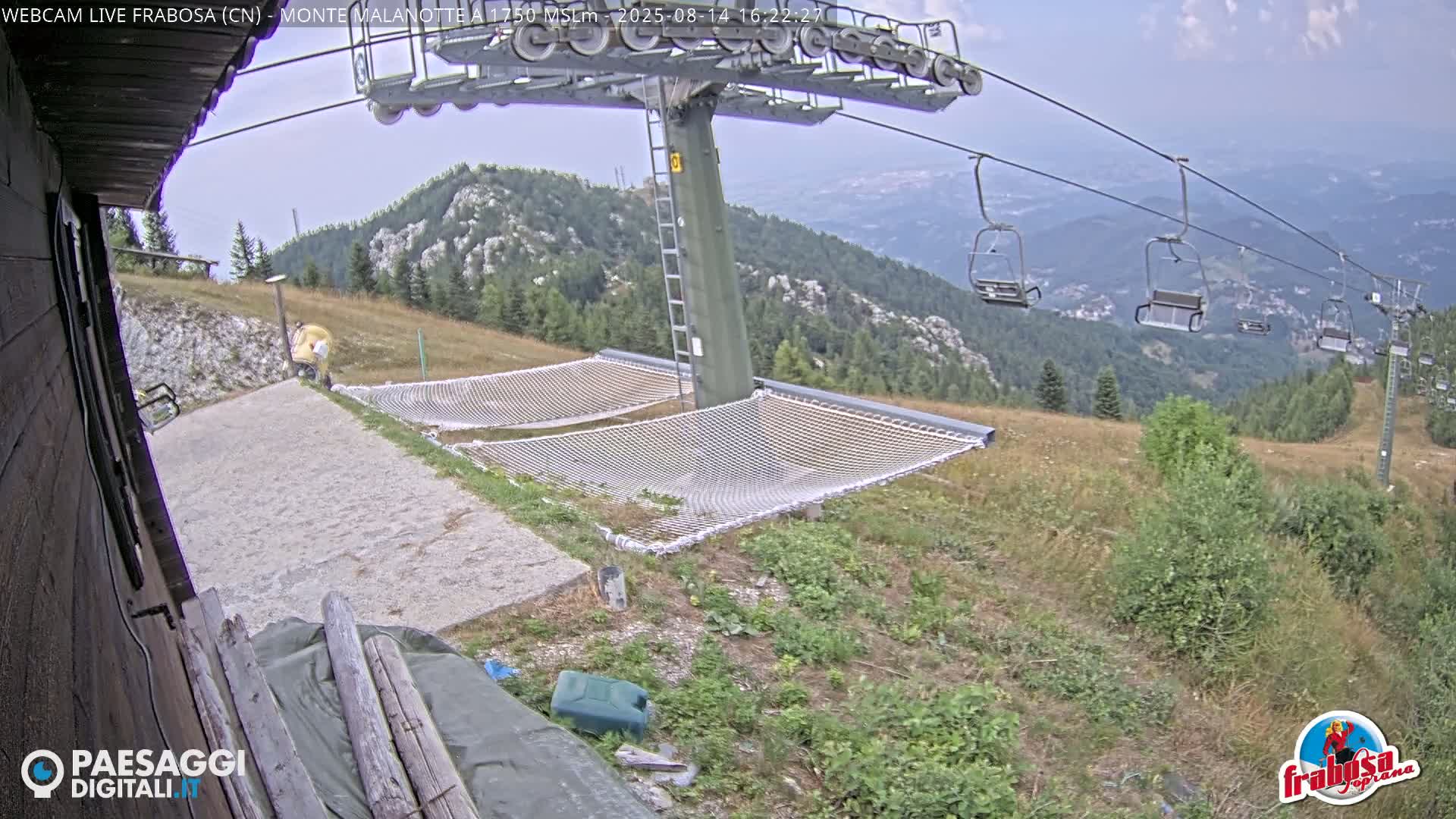 Monte Moro Mount Frabosa, Prato Nevoso Malanotte Take off Ramp & Ski Slope Live Cam - Cuneo, Piedmont, Italy