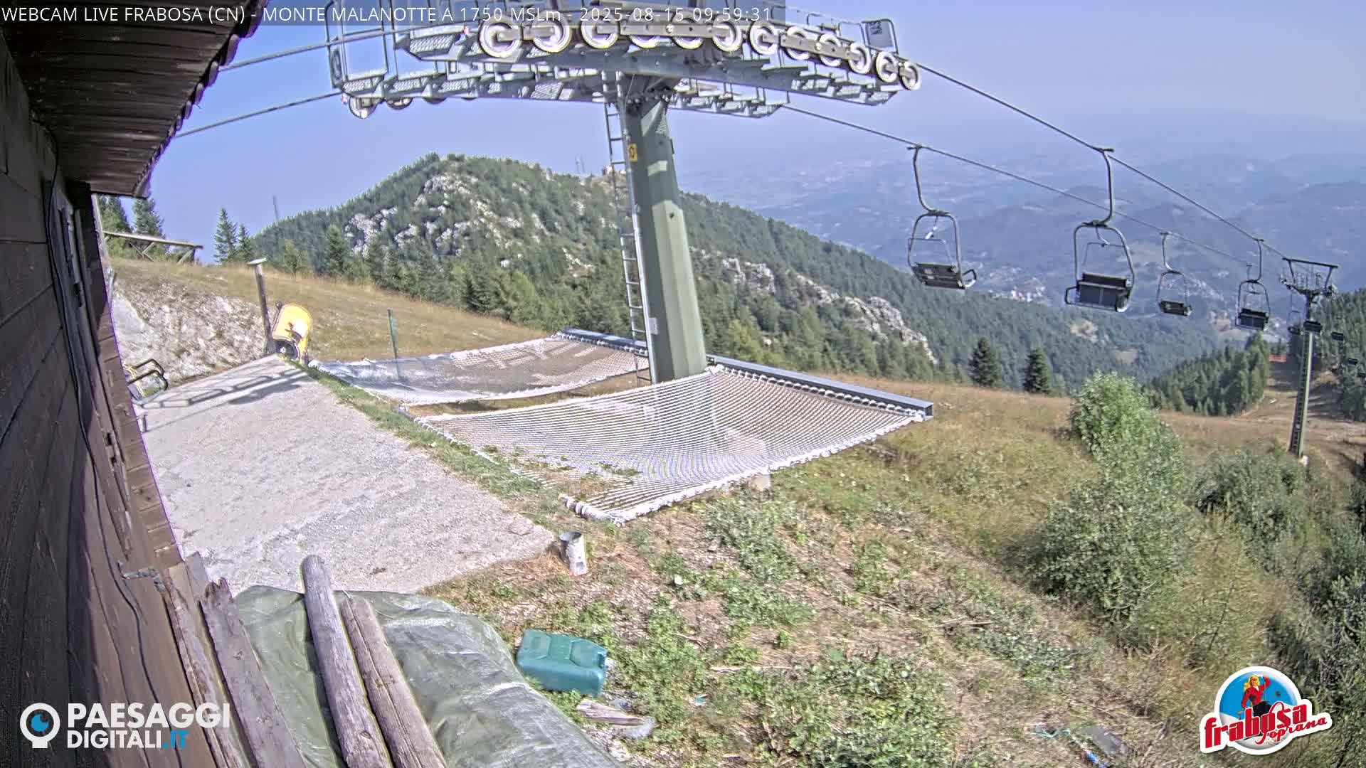 Monte Moro Mount Frabosa, Prato Nevoso Malanotte Take off Ramp & Ski Slope Live Cam - Cuneo, Piedmont, Italy
