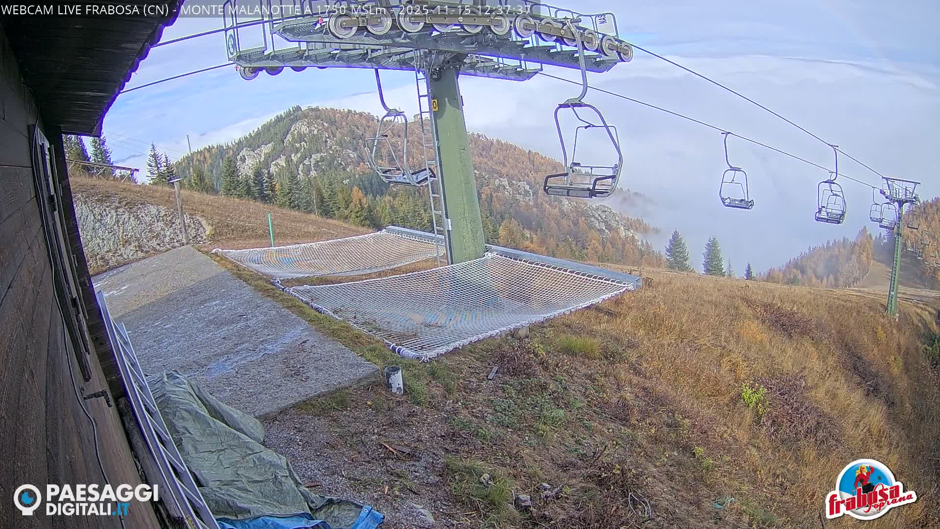 Monte Moro Mount Frabosa, Prato Nevoso Malanotte Take off Ramp & Ski Slope Live Cam - Cuneo, Piedmont, Italy