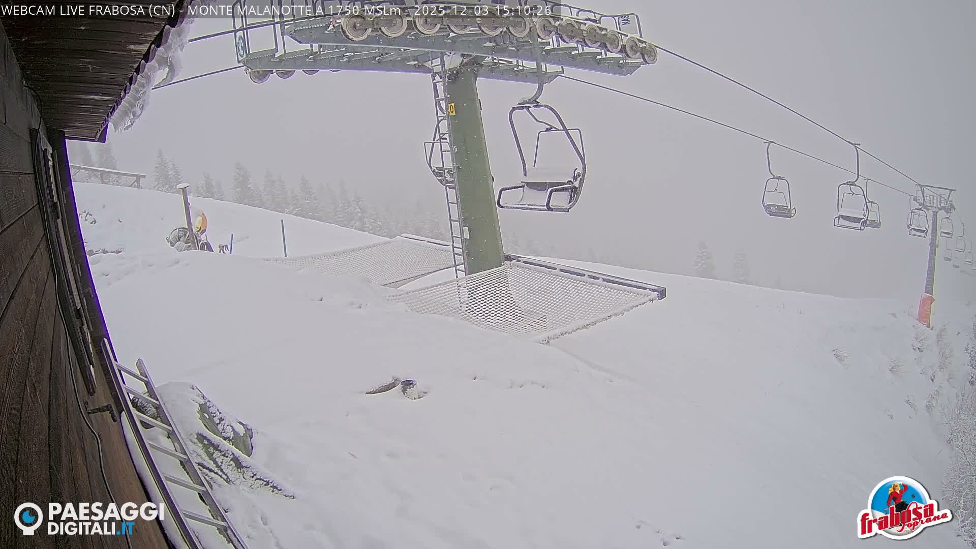 Monte Moro Mount Frabosa, Prato Nevoso Malanotte Take off Ramp & Ski Slope Live Cam - Cuneo, Piedmont, Italy