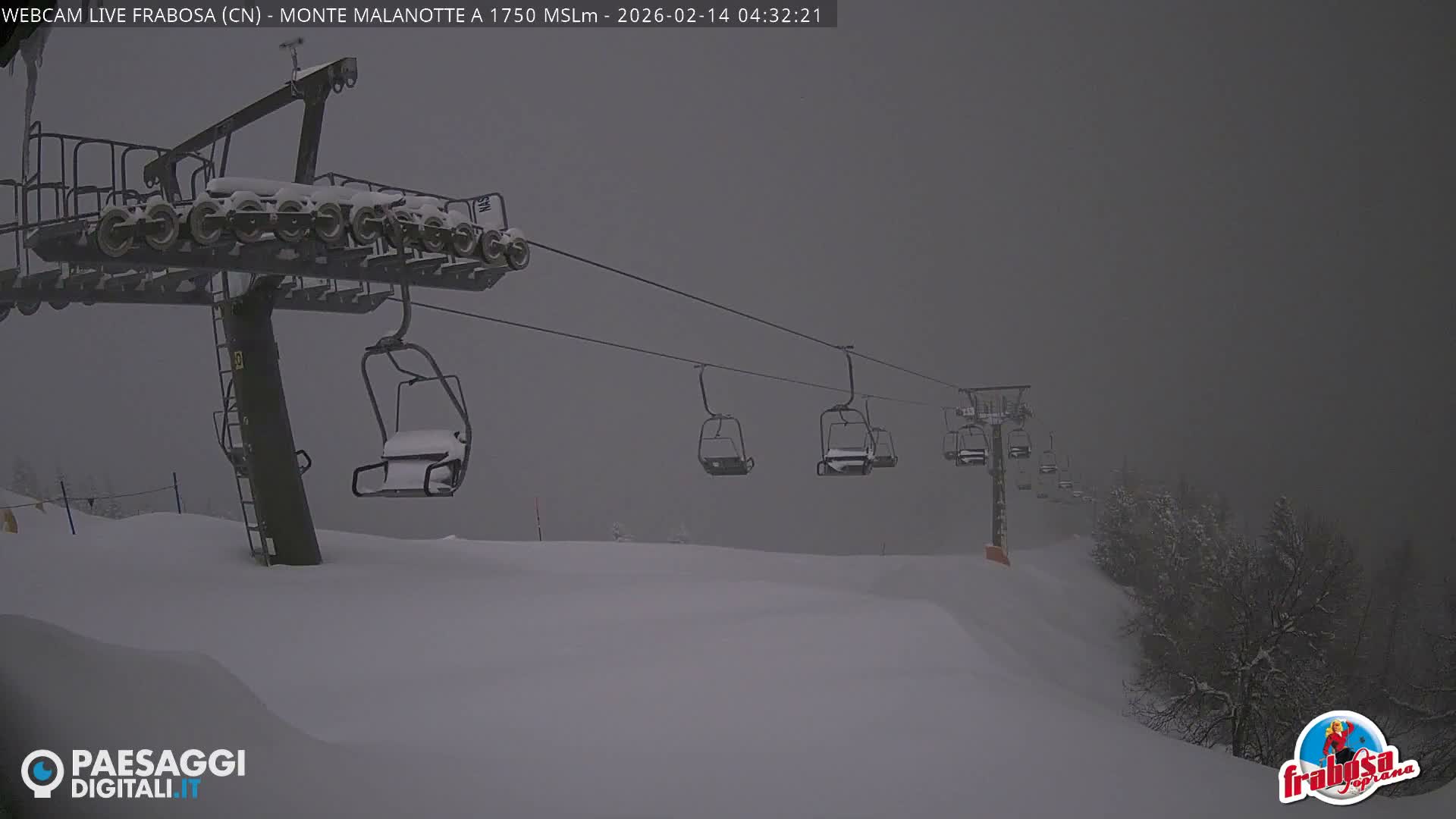 Monte Moro Mount Frabosa, Prato Nevoso Malanotte Take off Ramp & Ski Slope Live Cam - Cuneo, Piedmont, Italy