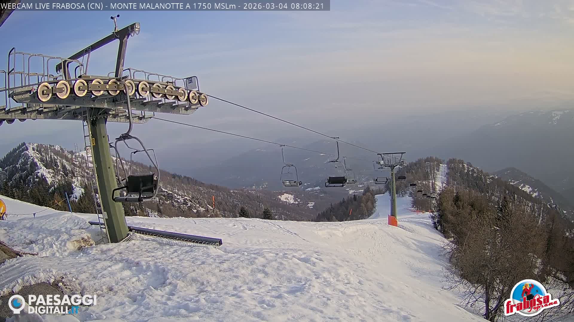 Monte Moro Mount Frabosa, Prato Nevoso Malanotte Take off Ramp & Ski Slope Live Cam - Cuneo, Piedmont, Italy