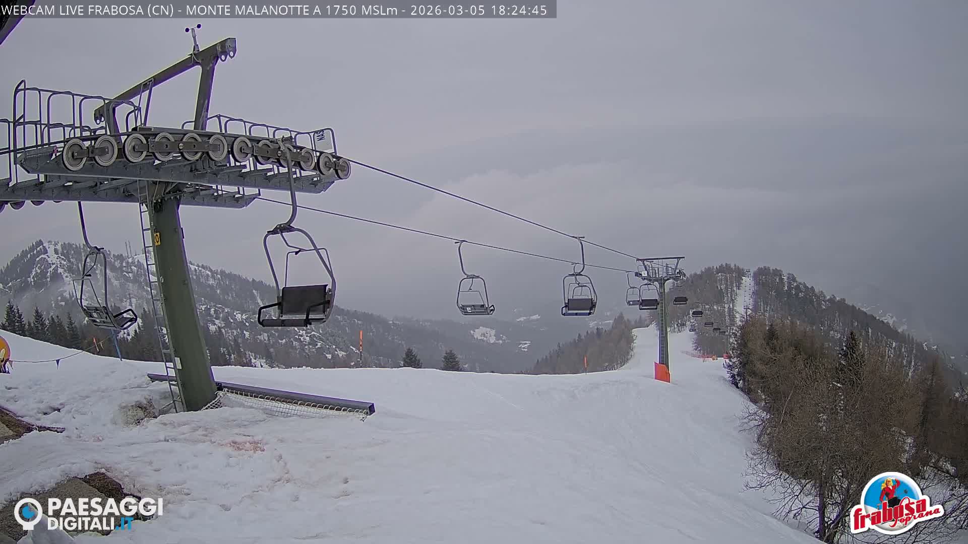Monte Moro Mount Frabosa, Prato Nevoso Malanotte Take off Ramp & Ski Slope Live Cam - Cuneo, Piedmont, Italy