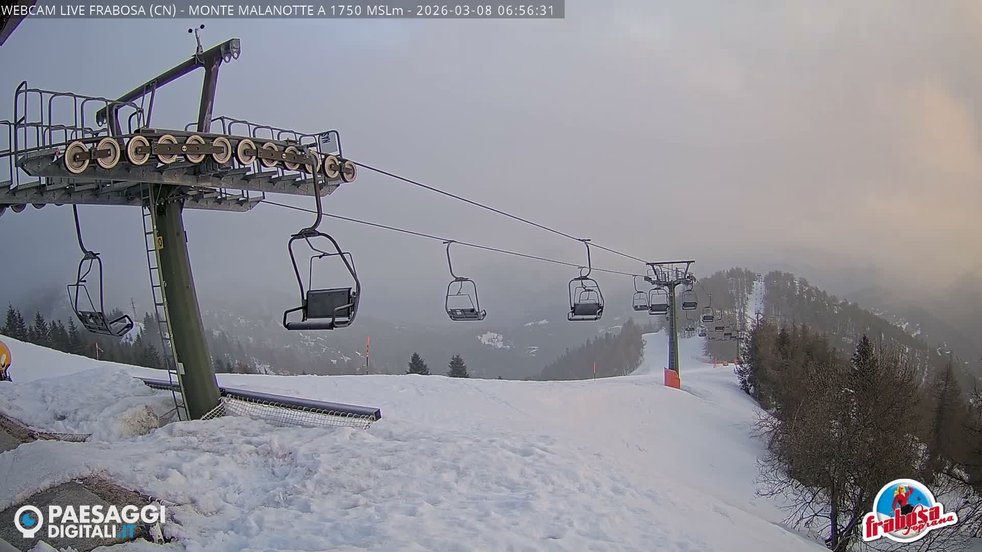 Monte Moro Mount Frabosa, Prato Nevoso Malanotte Take off Ramp & Ski Slope Live Cam - Cuneo, Piedmont, Italy