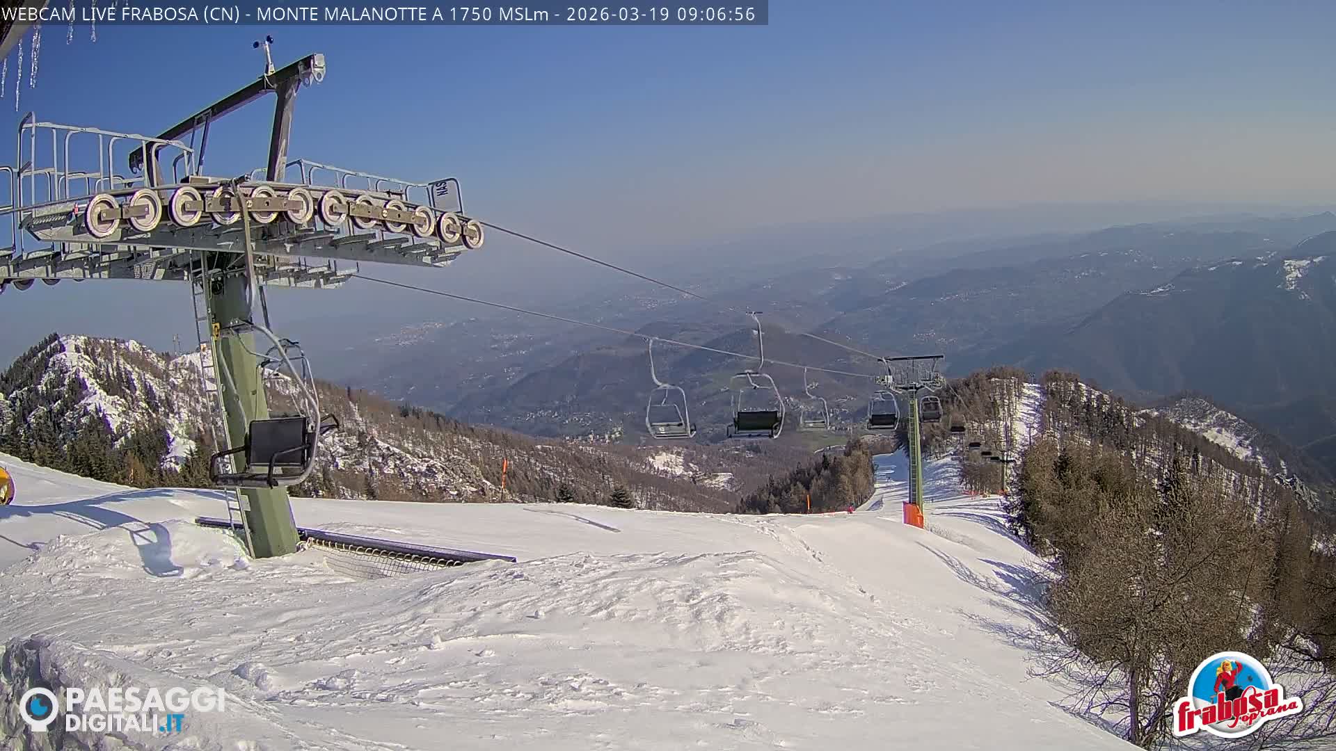 Monte Moro Mount Frabosa, Prato Nevoso Malanotte Take off Ramp & Ski Slope Live Cam - Cuneo, Piedmont, Italy