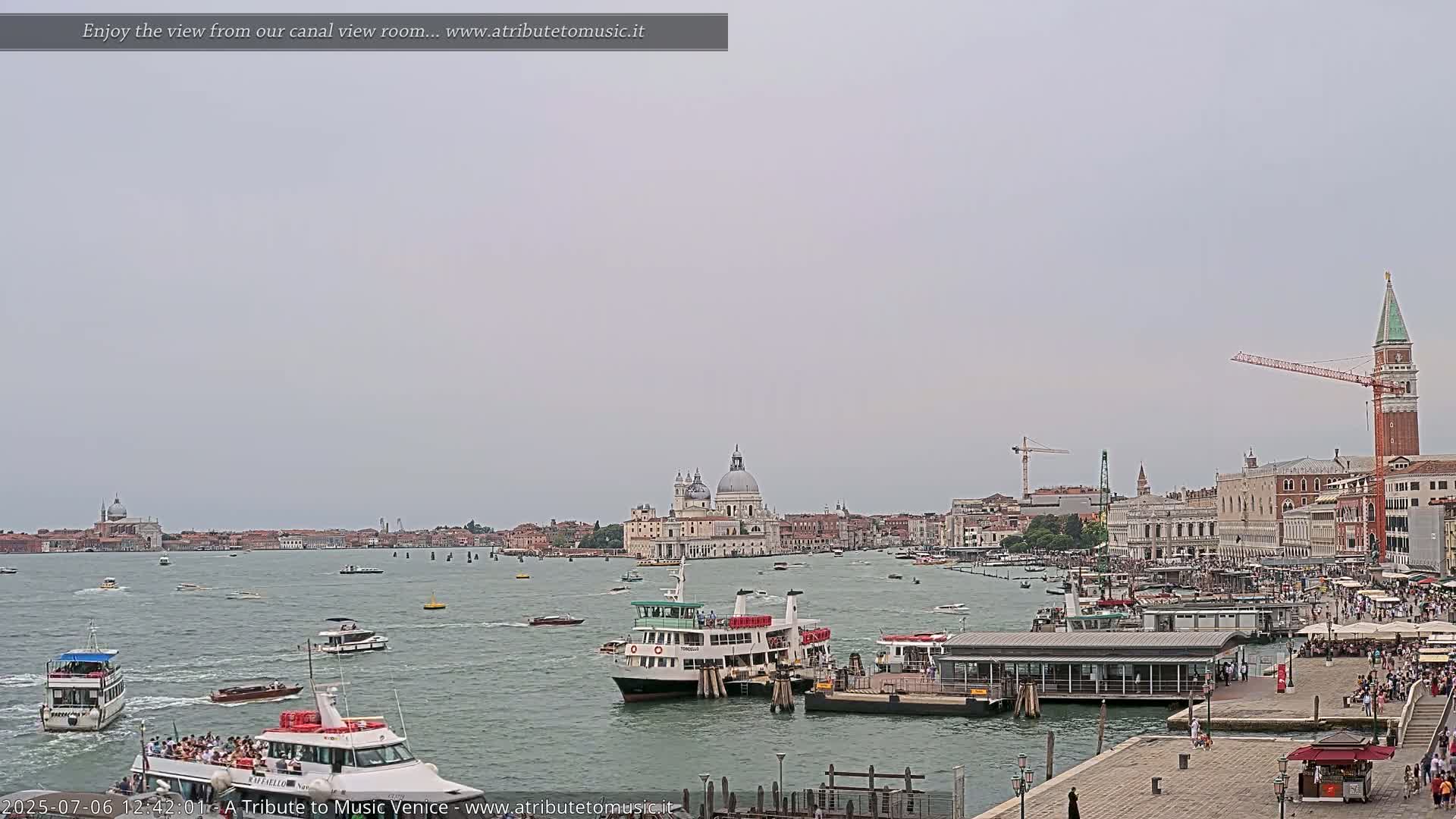 Venice City Live Cam from St. Mark's Basin - Venice, Veneto, Italy
