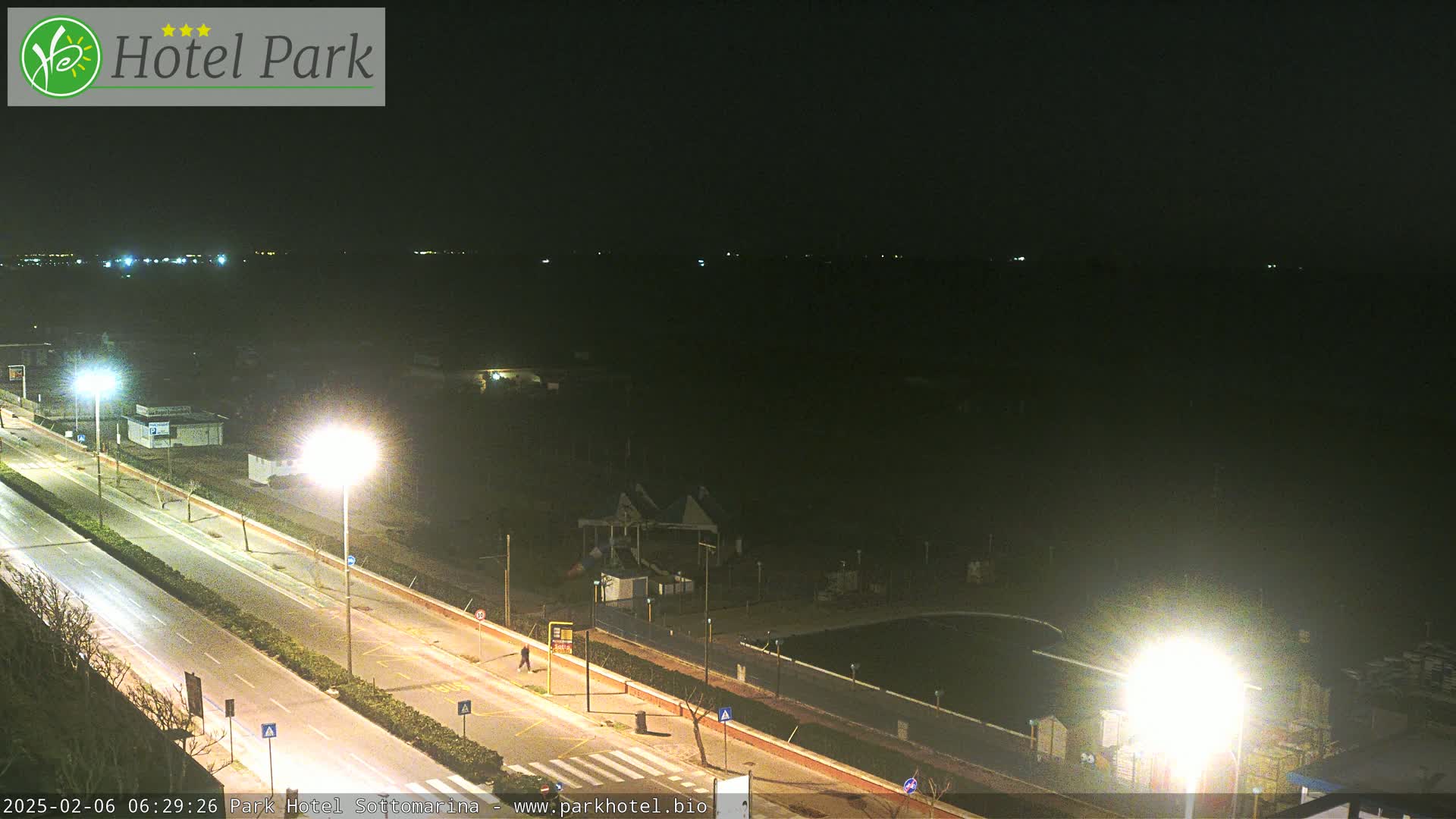 Chioggia Sottomarina Beach Panaromic Live Cam - Venice, Veneto, Italy