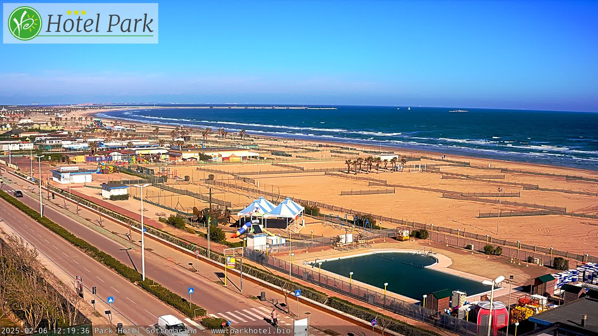 Chioggia Sottomarina Beach Panaromic Live Cam - Venice, Veneto, Italy