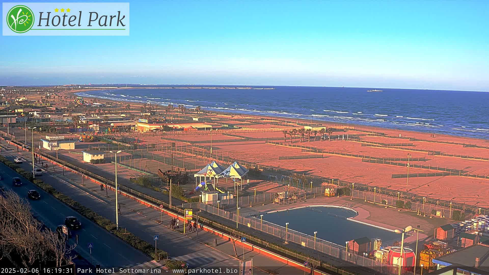Chioggia Sottomarina Beach Panaromic Live Cam - Venice, Veneto, Italy