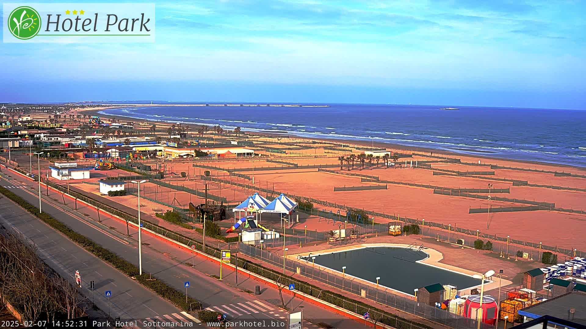 Chioggia Sottomarina Beach Panaromic Live Cam - Venice, Veneto, Italy