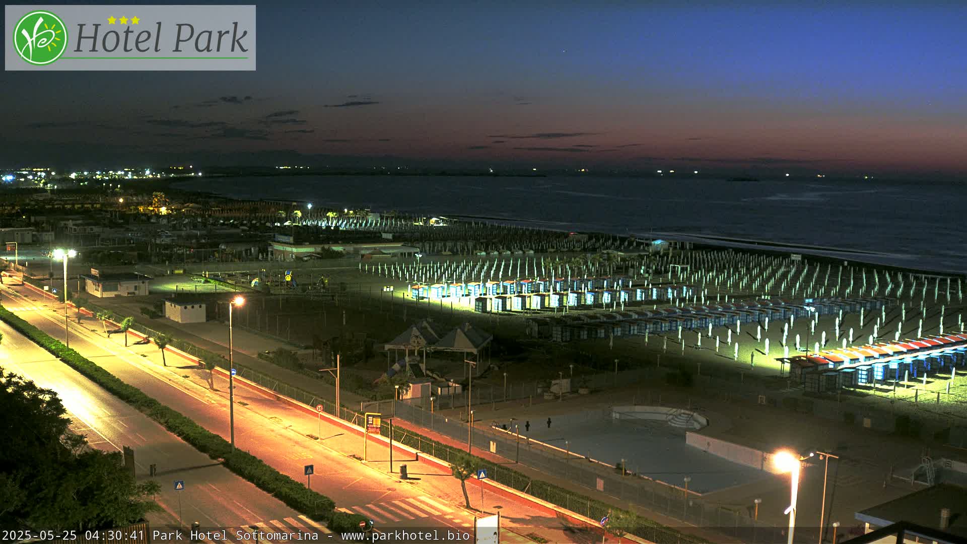 Chioggia Sottomarina Beach Panaromic Live Cam - Venice, Veneto, Italy