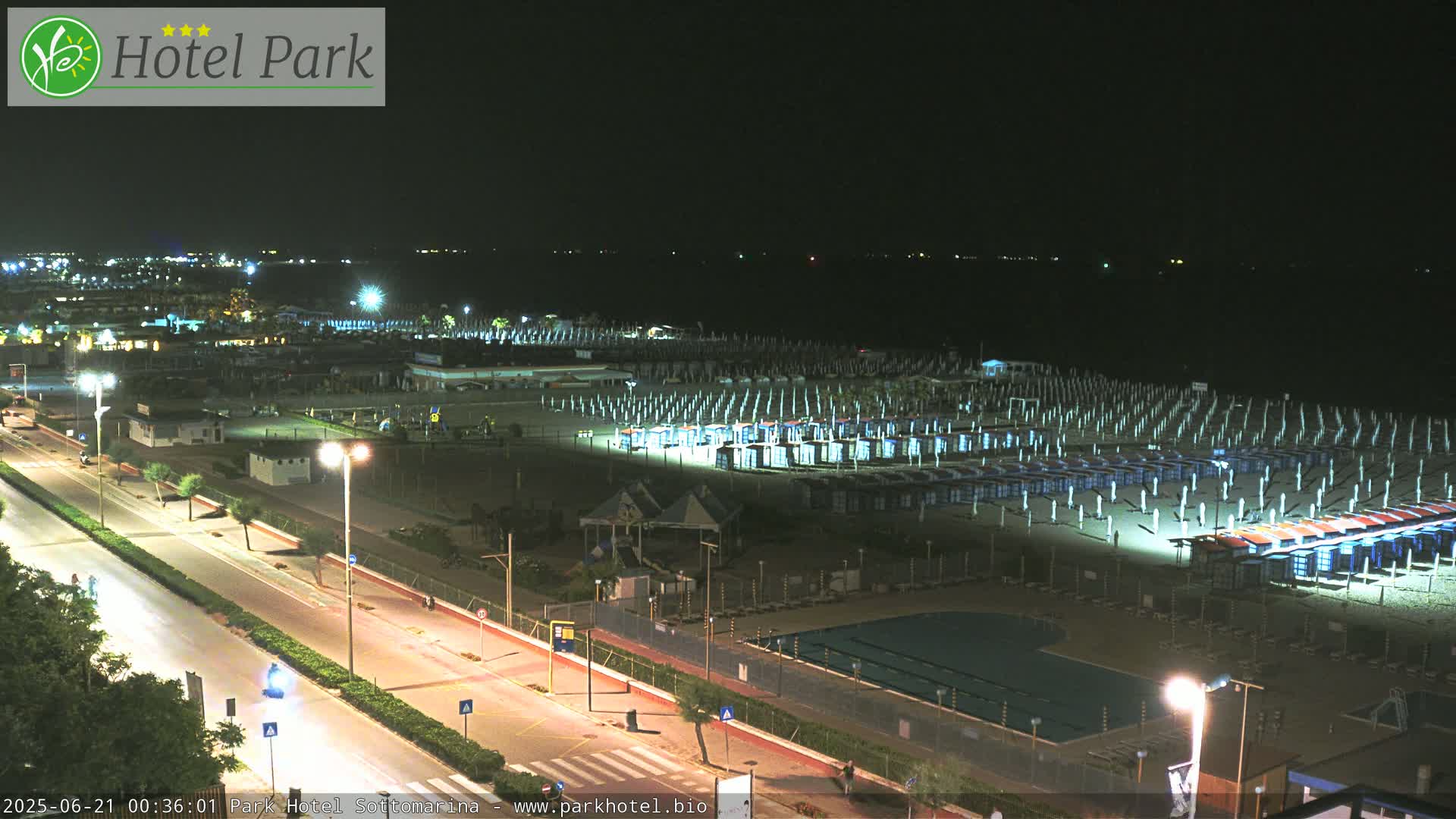Chioggia Sottomarina Beach Panaromic Live Cam - Venice, Veneto, Italy