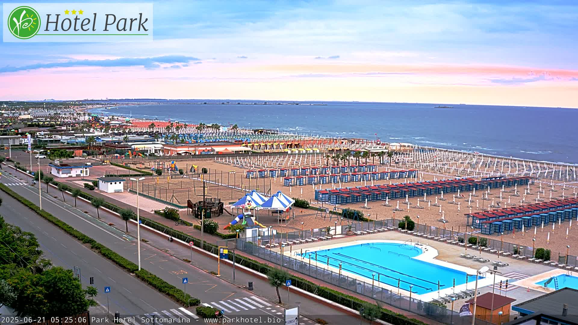 Chioggia Sottomarina Beach Panaromic Live Cam - Venice, Veneto, Italy