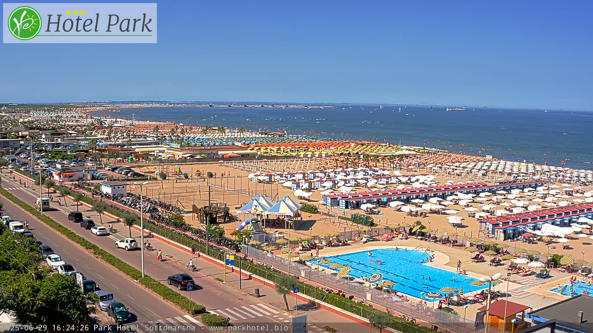 Chioggia Sottomarina Beach Panaromic Live Cam - Venice, Veneto, Italy