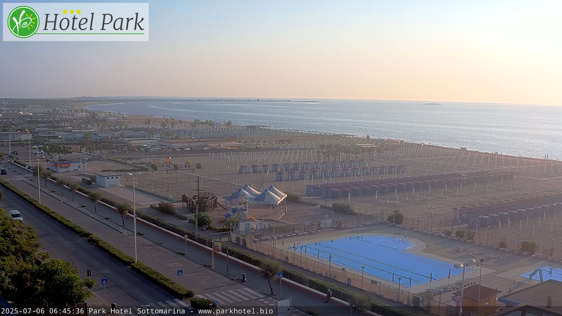 Chioggia Sottomarina Beach Panaromic Live Cam - Venice, Veneto, Italy