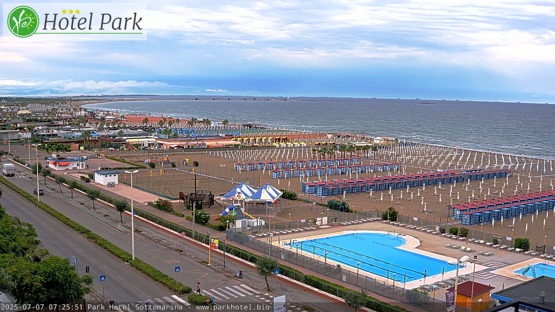 Chioggia Sottomarina Beach Panaromic Live Cam - Venice, Veneto, Italy