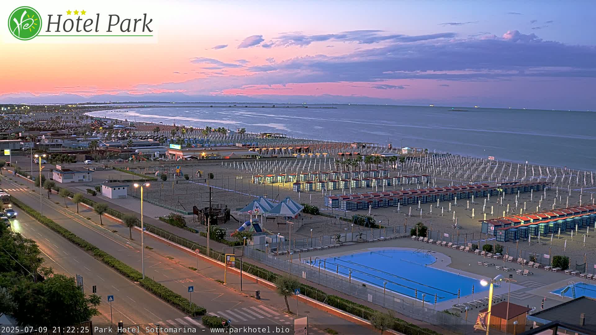 Chioggia Sottomarina Beach Panaromic Live Cam - Venice, Veneto, Italy
