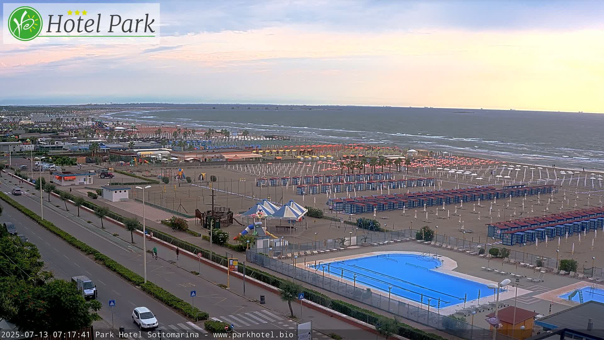Chioggia Sottomarina Beach Panaromic Live Cam - Venice, Veneto, Italy