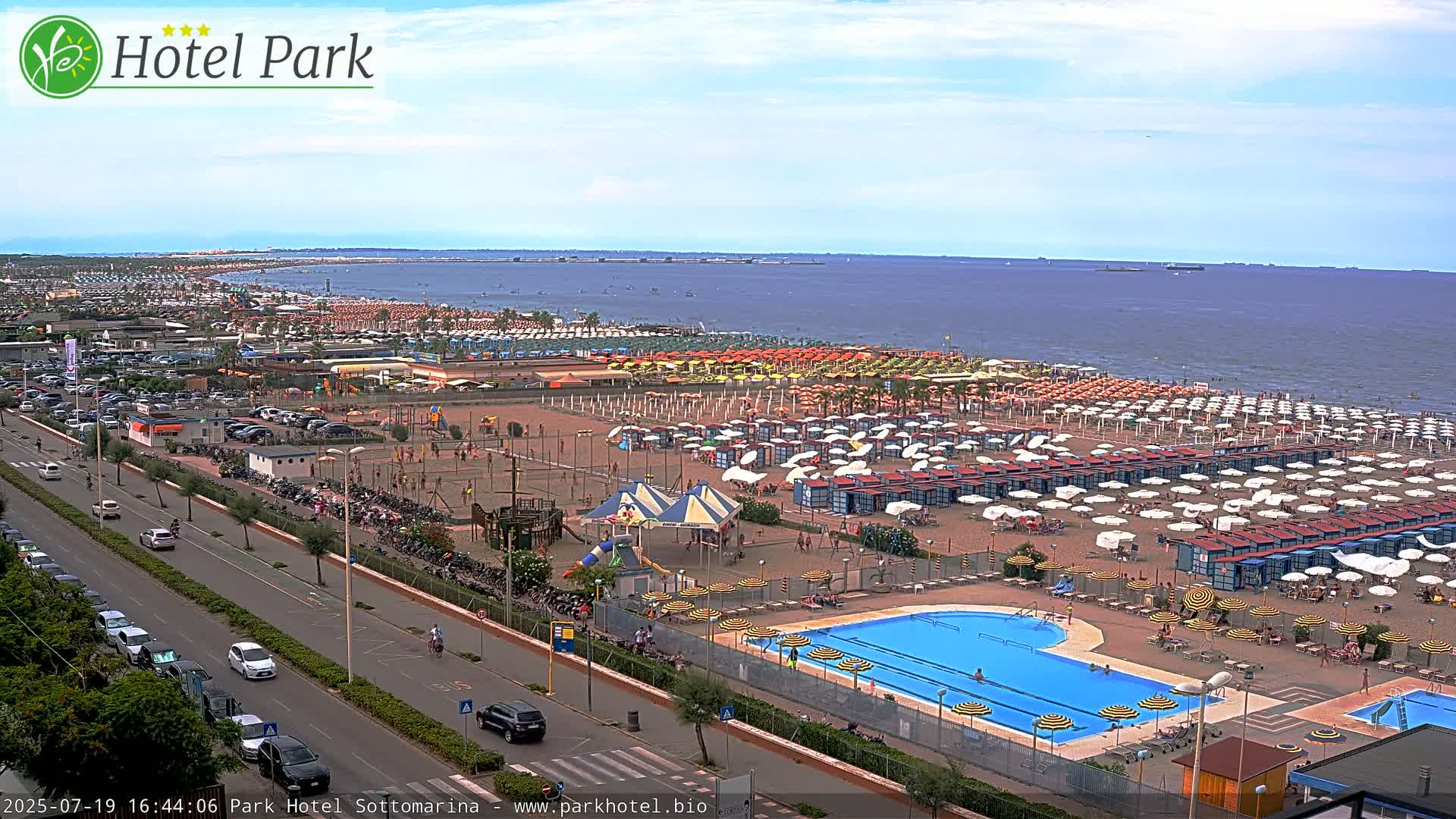 Chioggia Sottomarina Beach Panaromic Live Cam - Venice, Veneto, Italy