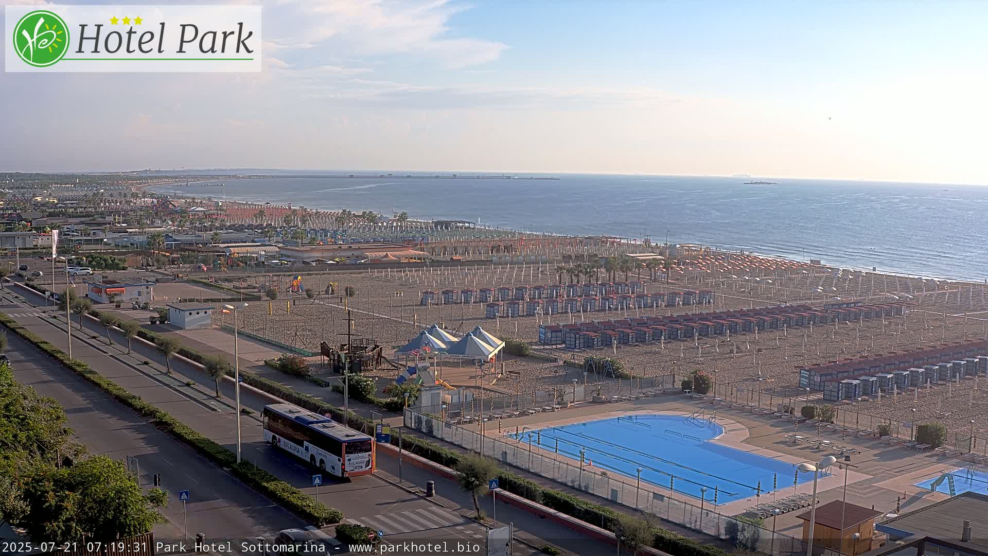 Chioggia Sottomarina Beach Panaromic Live Cam - Venice, Veneto, Italy