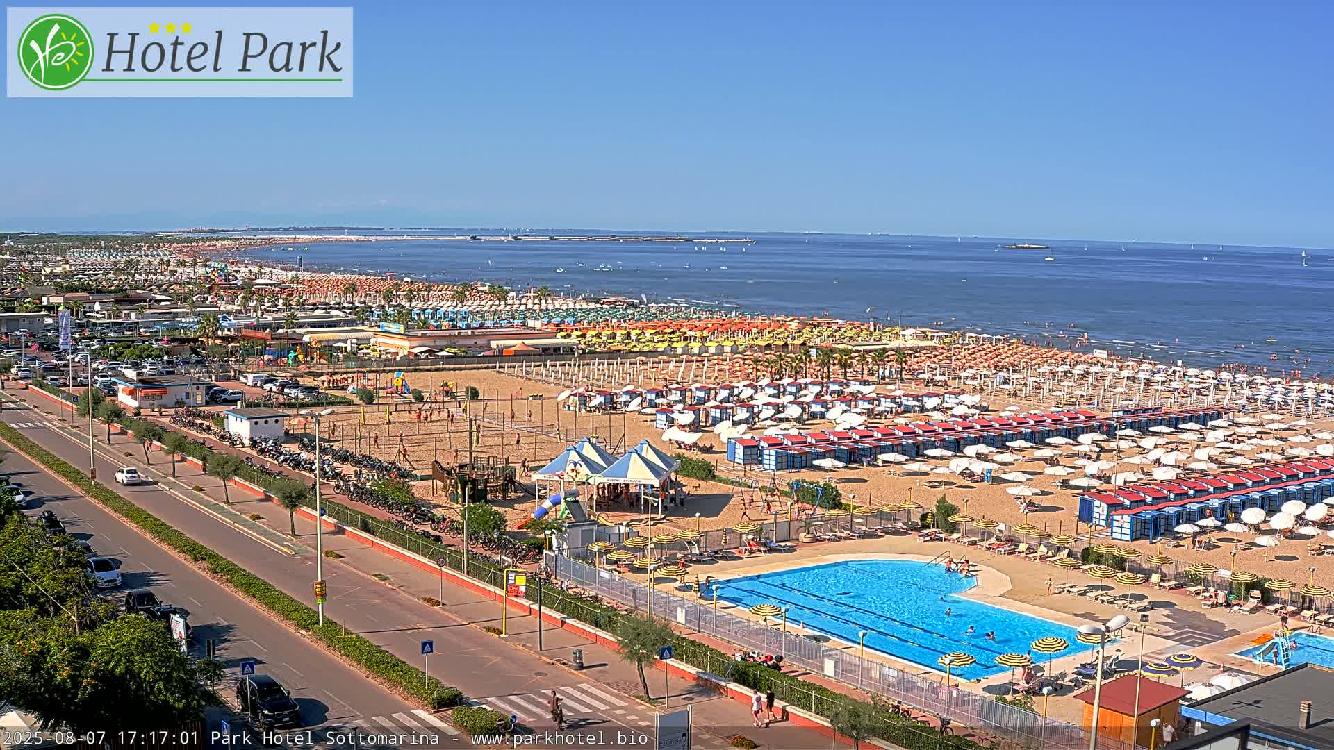 Chioggia Sottomarina Beach Panaromic Live Cam - Venice, Veneto, Italy