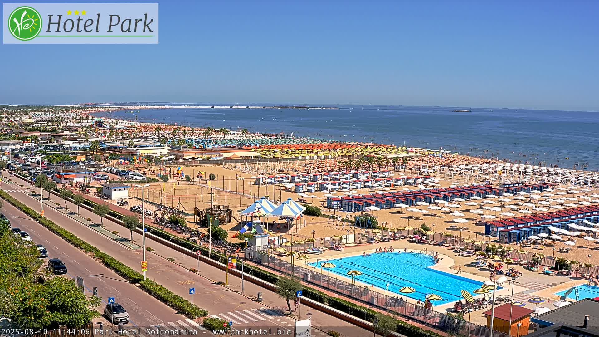 Chioggia Sottomarina Beach Panaromic Live Cam - Venice, Veneto, Italy