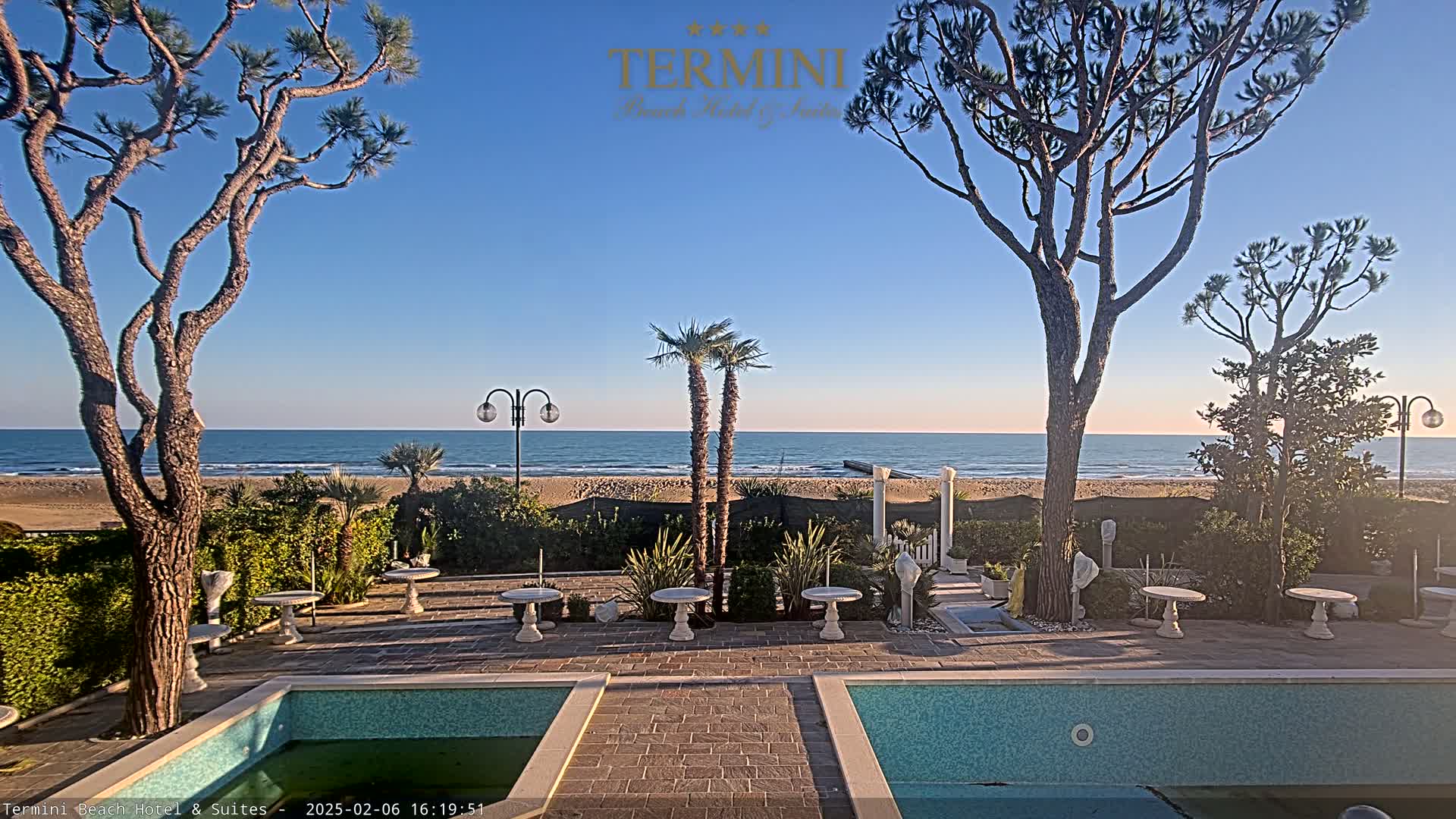 Lido di Jesolo Beach Live Cam - Venice, Veneto, Italy