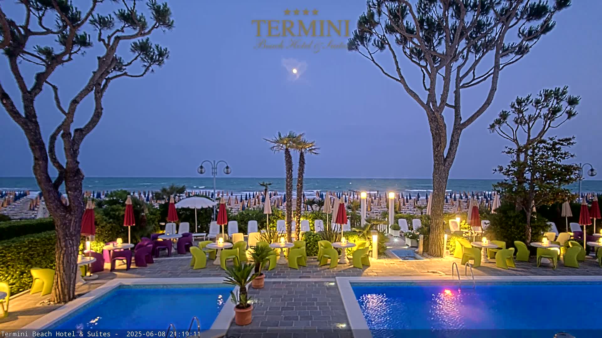 Lido di Jesolo Beach Live Cam - Venice, Veneto, Italy