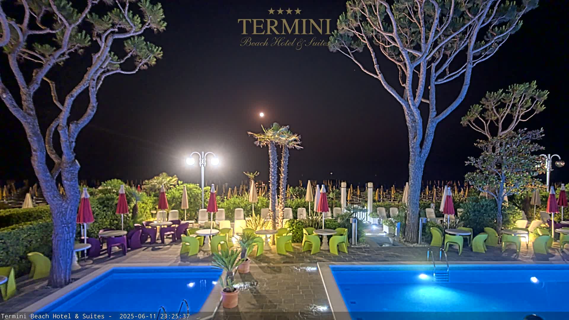 Lido di Jesolo Beach Live Cam - Venice, Veneto, Italy