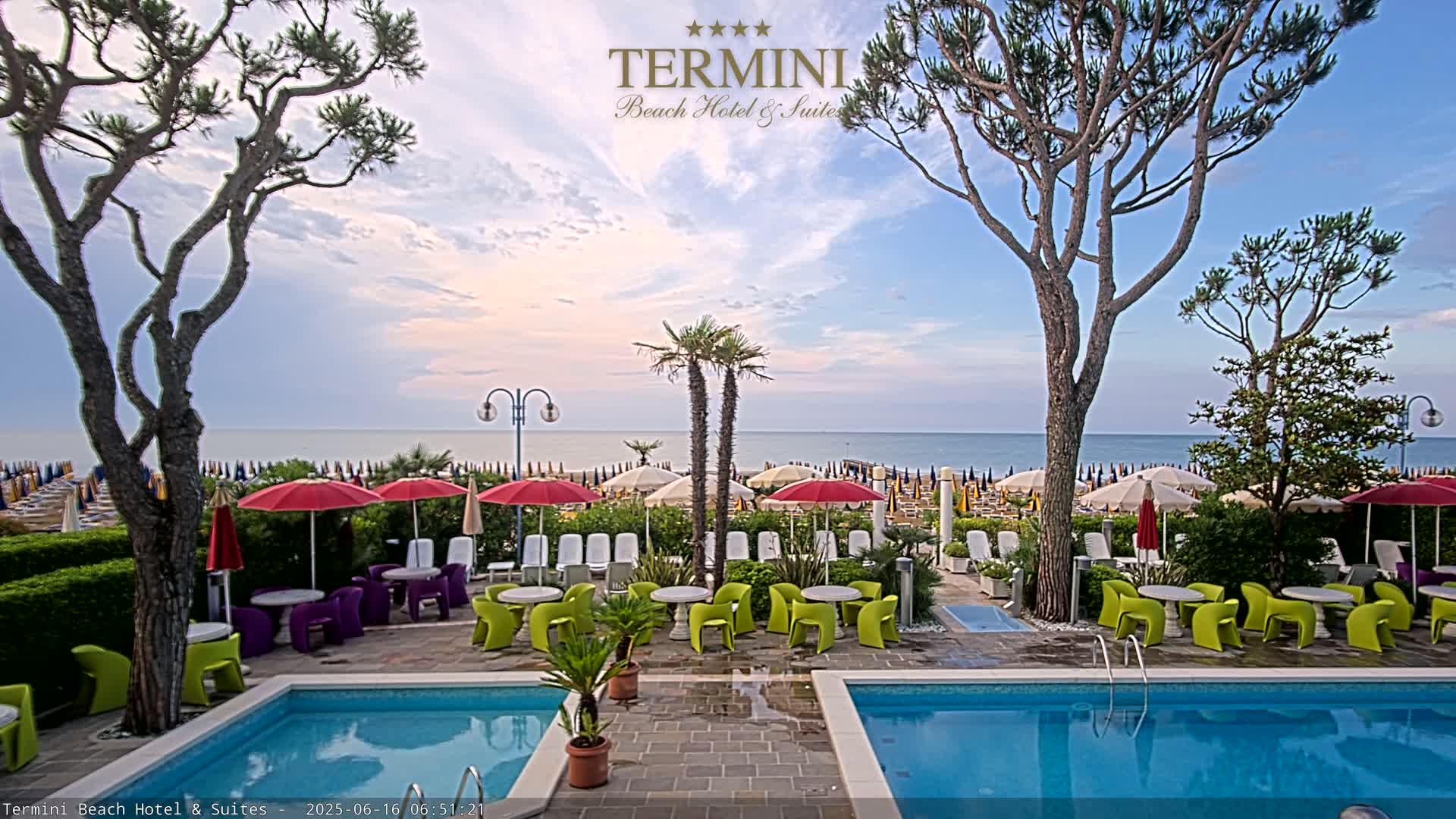 Lido di Jesolo Beach Live Cam - Venice, Veneto, Italy
