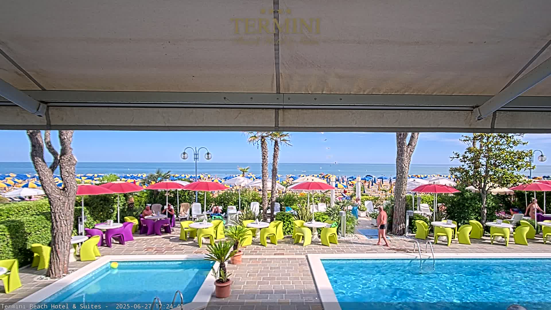 Lido di Jesolo Beach Live Cam - Venice, Veneto, Italy